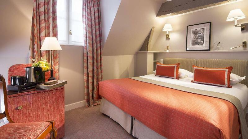 Hotel Le Relais Saint Honore Parijs